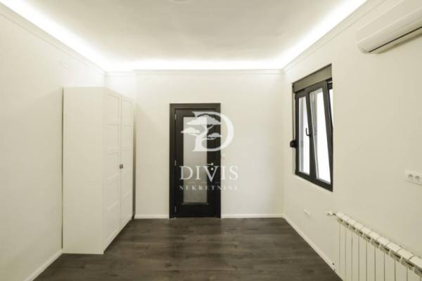 Slika 6 - Gospodar Jovanova , Trosoban stan na prodaju, 62m2, 403.000€